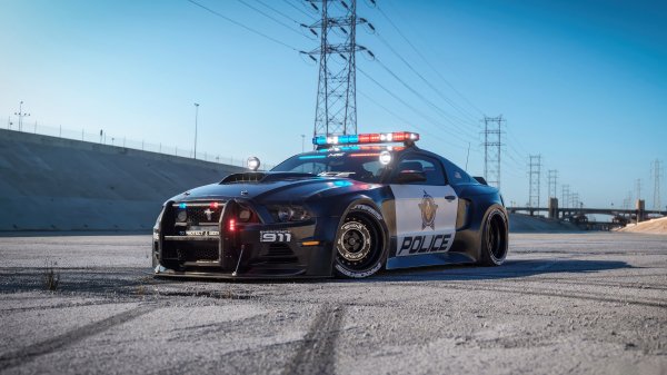 Ford Mustang Police Interceptor Cgi
