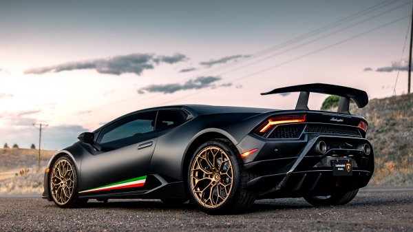 Lamborghini-huracan-performante-2019-by-mark-hambach