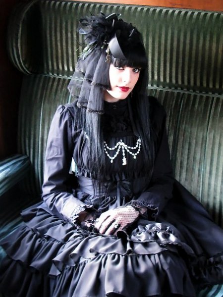 Lolita Goth (2)