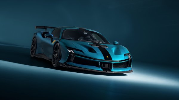 05-13-ferrari-sf90-1