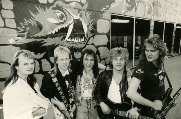 Gorky Park - 1993 - Moscow calling