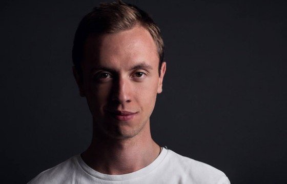 Andrew Rayel - Acid On The Train (Extended Mix)