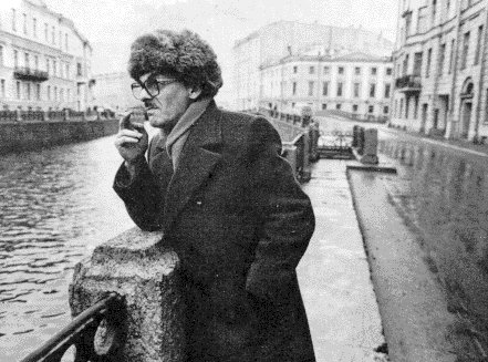 Булат Окуджава - Стоит задремать немного...