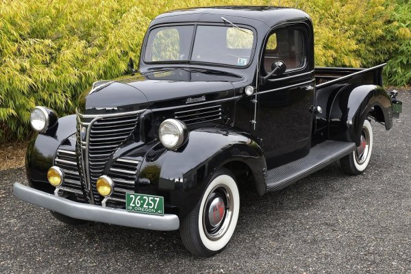 PLYMOUTH PT-125 (1941г.)