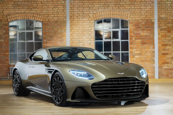 Aston-martin-dbs-superleggera-ohmss-edition-ohmss-2019-fary