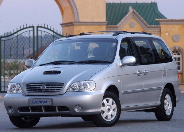 KIA CARNIVAL (2002г.)
