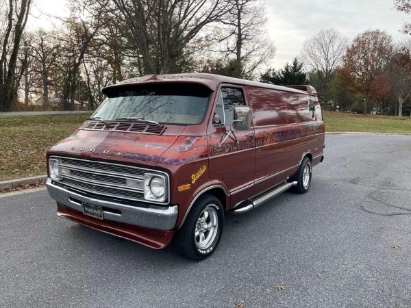 DODGE B-200 TRADESMAN 360 (1977г.)