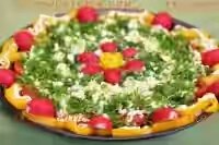 Весенний салат с курицей