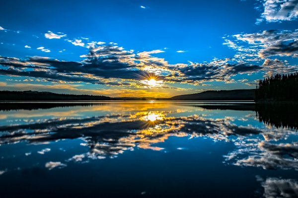 beaver-lake-lake-country-british-columbia-canada-ozero-biver