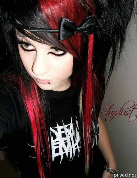 emo-prikolnie-devushki-14