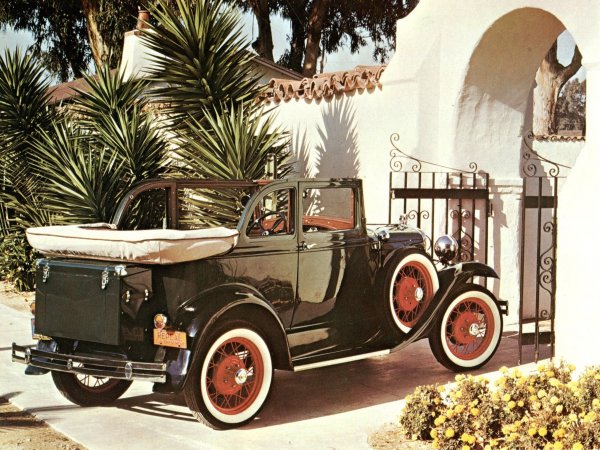 Ford FA-400 Convertible Sedan