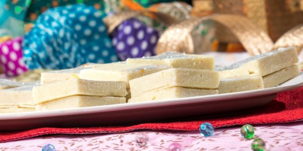 Бурфи из кешью - индийские ореховые конфеты