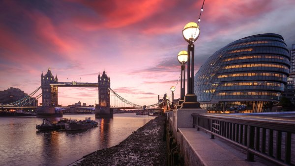 Velikobritaniia-angliia-gorod-london-reka-temza-tauerskii-mo