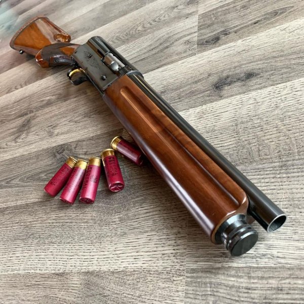 BROWNING