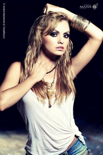 Alexandra Stan