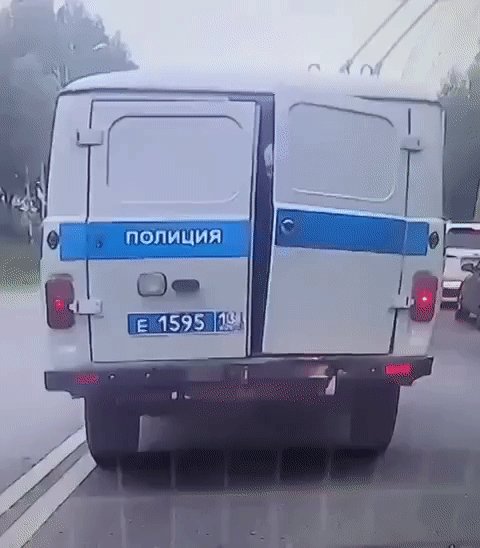 6A1AF63C-E1FC-4326-8A38-E438C07A5234