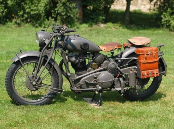 MONARK M-42 500cc (1942г.)