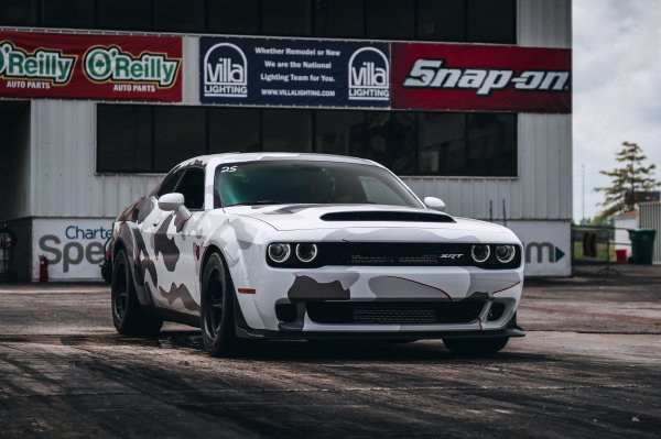 dodge-challenger-white-camouflage