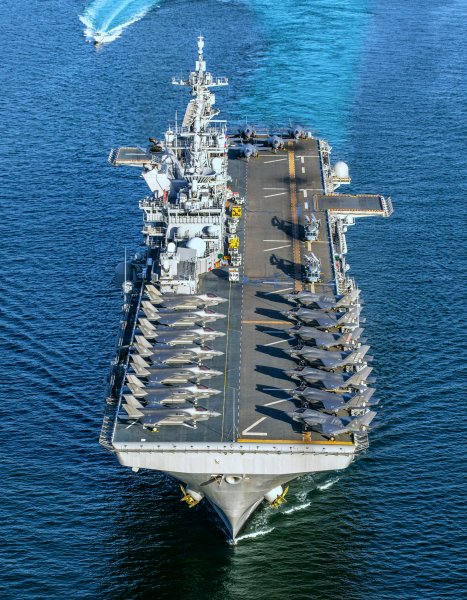 IMG viter59 USS Tripoli
