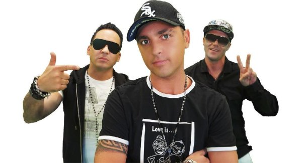 Отпетые Мошенники - А У Реки