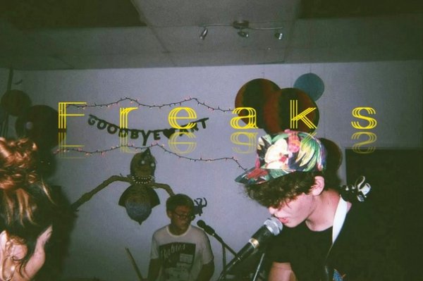 Uncompleted Thing. - Freaks