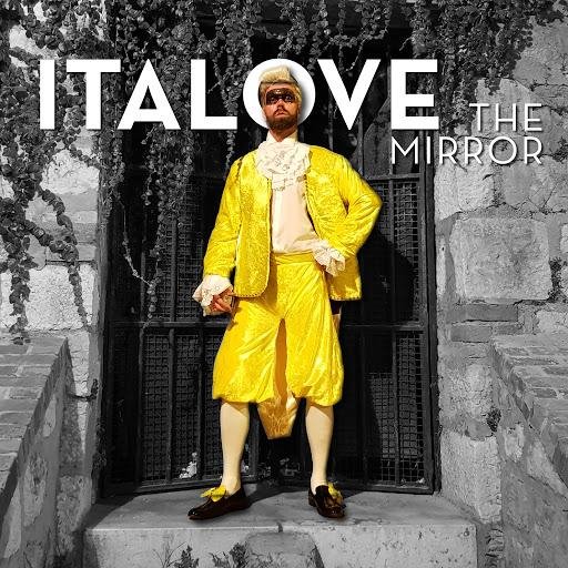 Italove - Space Crusaders