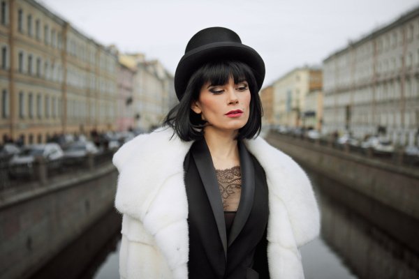 Сола монова - Ближе знакомиться нам не нужно