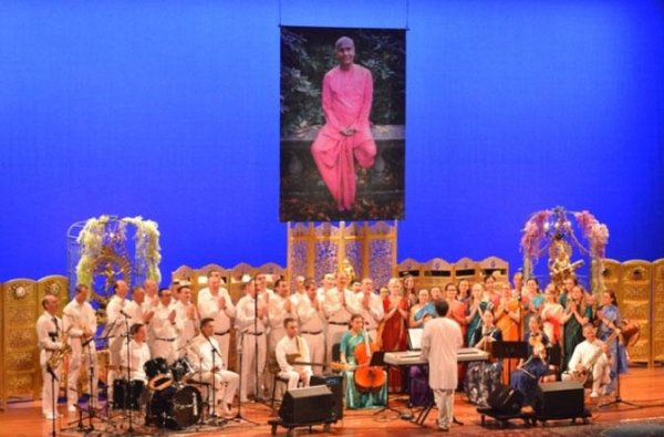 Shamita &amp; Dohai - Live Performance