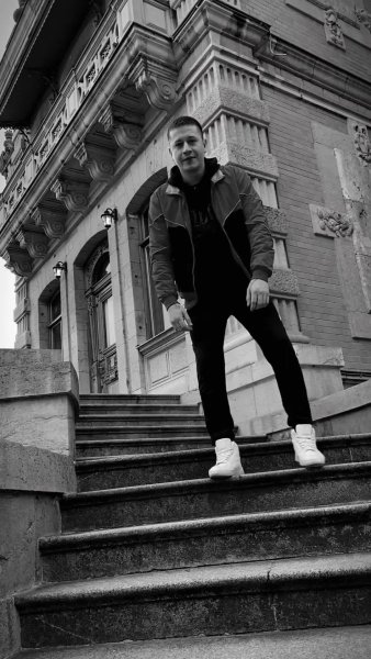 Эдик Аракчеев - Слово Пацана