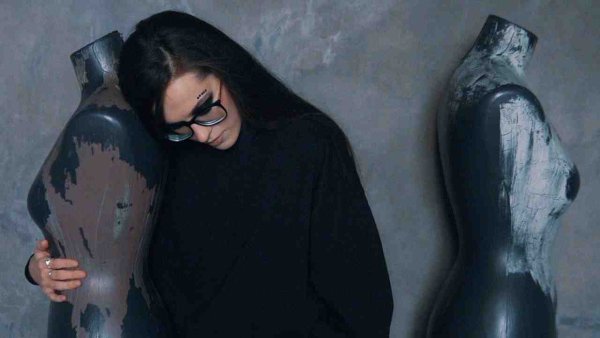 EVVI - EVVI - Ghost | Official Music Video