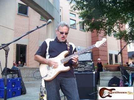 Robbie Ducey Band - Win Or Lose