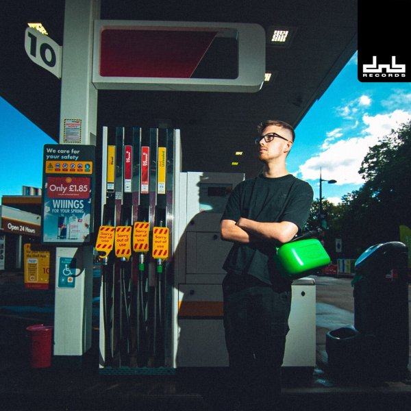 MANIA - On The Gas
