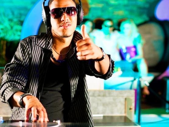 xorazm mega - Clubb