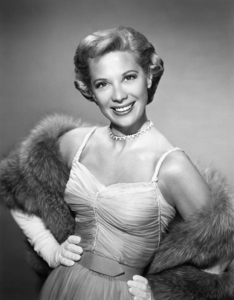 Dinah Shore - Sentimental Journey