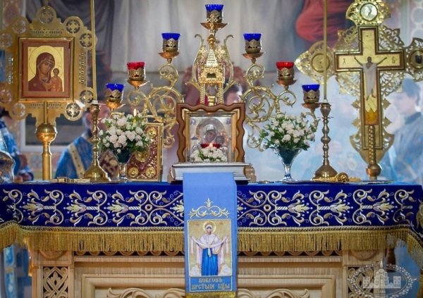 Хор Свято-Никольского женского монастыря г. Калининграда - Милосердия двери - муз.В.Ковальджи