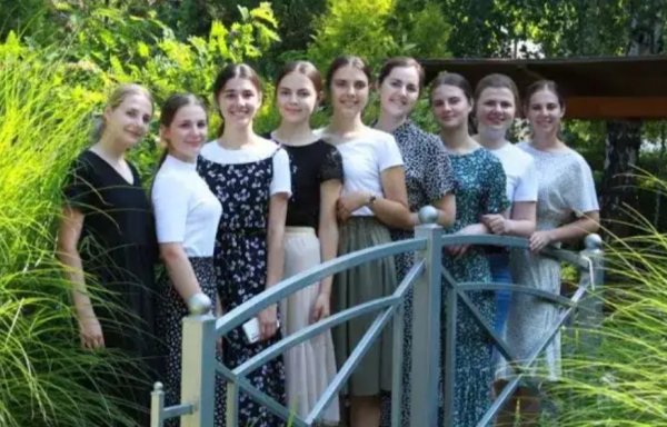 Женский хор - Улыбнись душа, всё будет хорошо