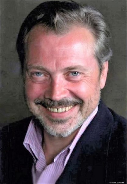 Наша Russia feat. Владимир Зайцев - Наша Russia  Мы живём в самой прекрасной стране на свете, а все остальные страны нам завидуют