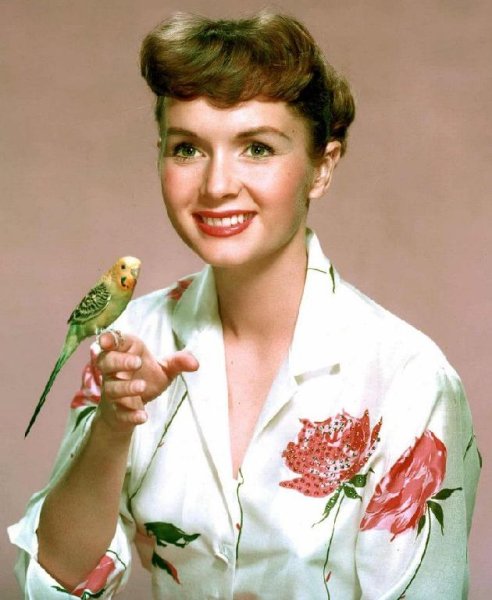 Debbie Reynold - A Shine On Your Shoes