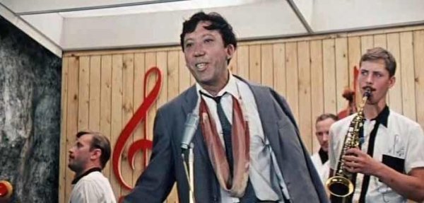 Юрий Никулин - Песня Про Зайцев х/ф Бриллиантовая Рука