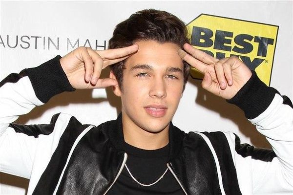 Austin Mahone - Give Me All Of You