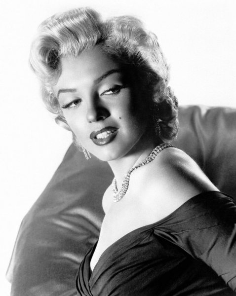 Marilyn Monroe - A Little Girlfrom Little Rock