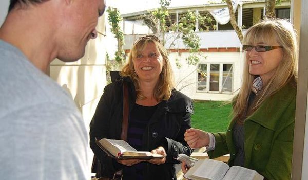 Разоблачение учения - Свидетелей Иеговы 2ч