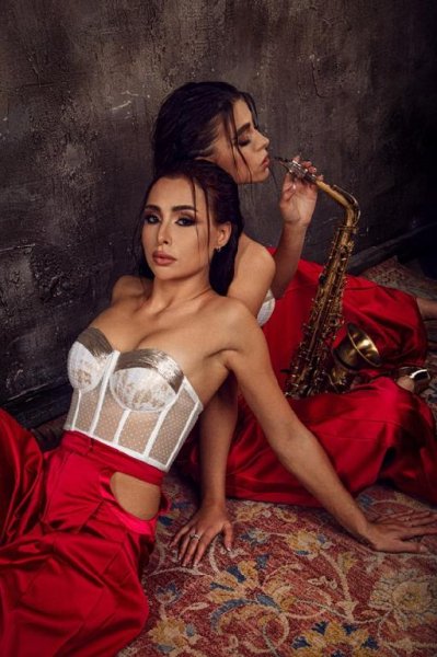 Sestra - Sexy saxophone