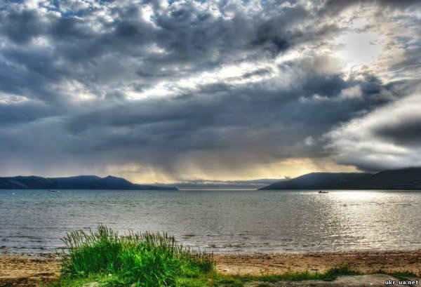 Гром И Тихий Дождь - Sudden Thunder Attack And Gentle Rain