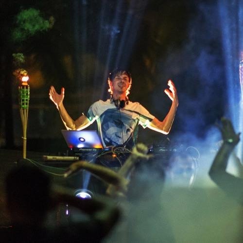 Cosmonaut - MegaBeat mix 2019-04