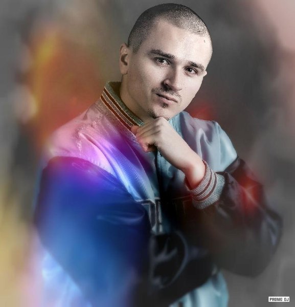 T1One feat. U'JEEN ( 44 ) - Без тебя (2015)