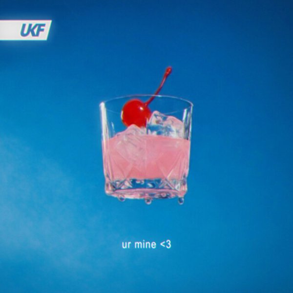 [IVY], Emie - ur mine <3