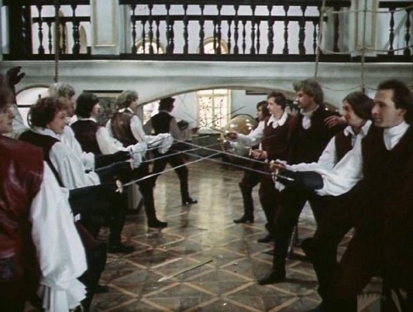 ,,Гардемарины,вперёд!,, - Не вешать нос!(Мелодия минус)