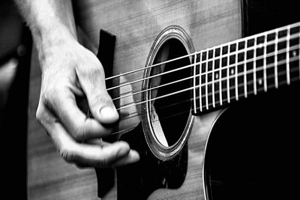 Армейские песни под гитару - Ты только маме, что я в Чечне не говори