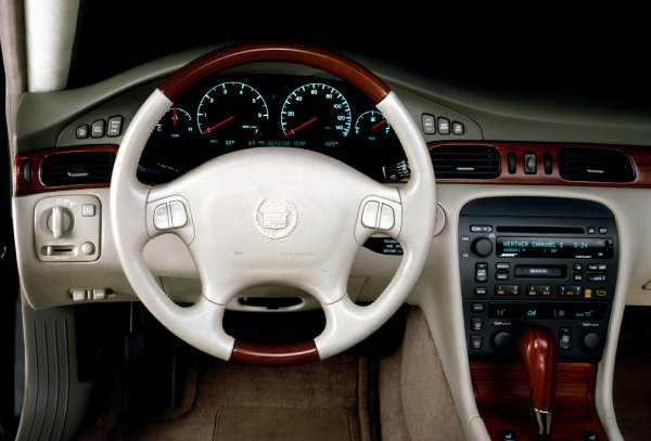 Cadillac-Seville-6